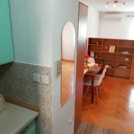 شقة Studio Apartman Mare سبليت
